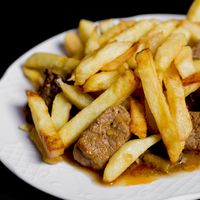 Restaurante Casa Tomás papas fritas con carne 1